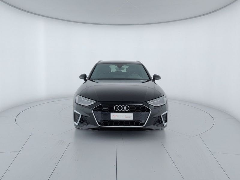 Image about Audi A4 Avant S line edition 40 TDI quattro 150 kW (204 CV) S tronic