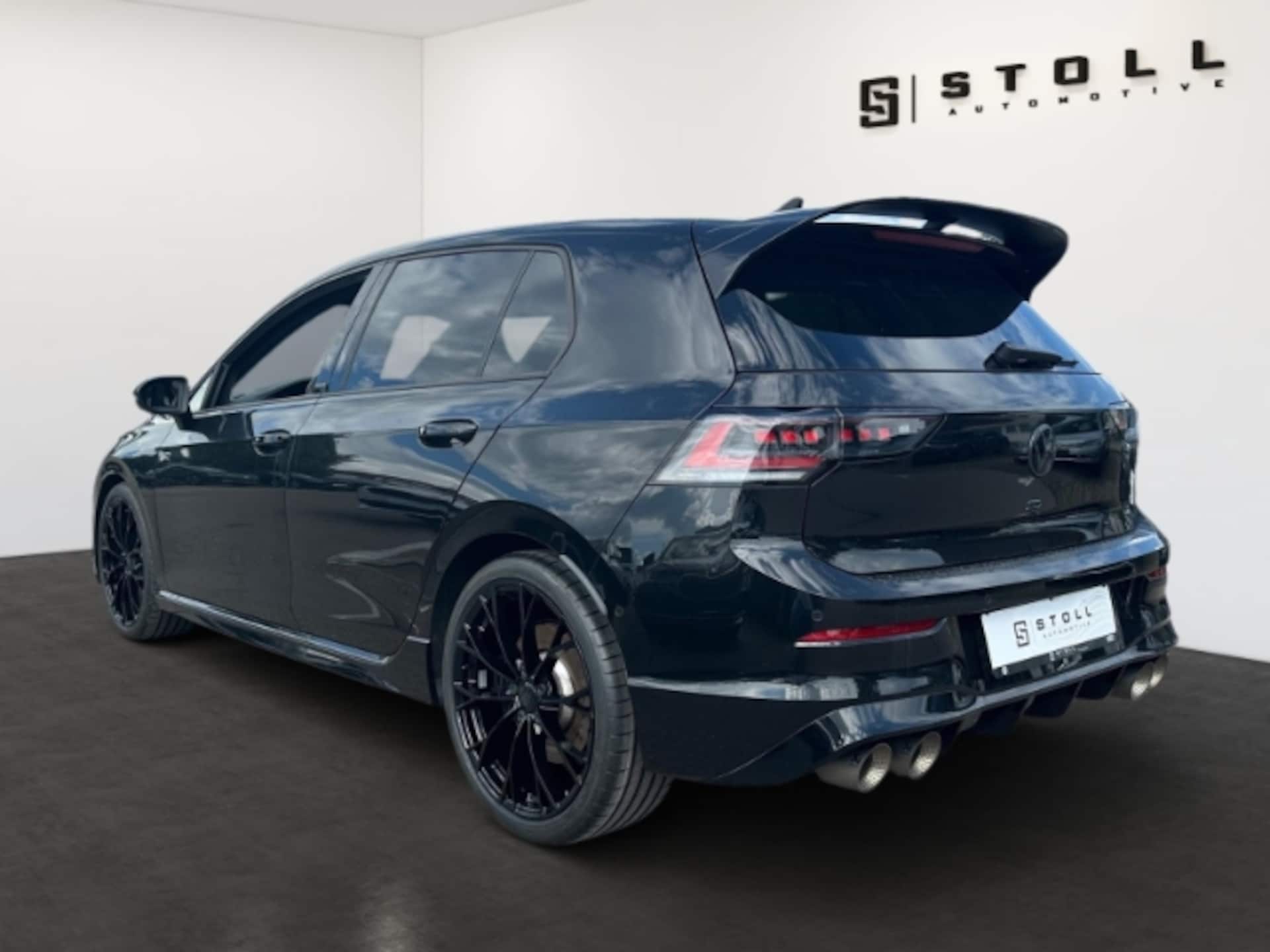Volkswagen Golf R Black Edition