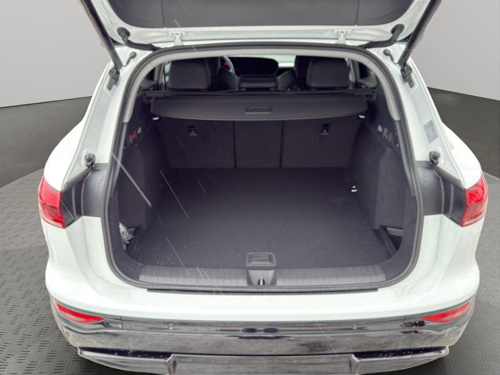 Audi Q6 e-tron – Bild 16