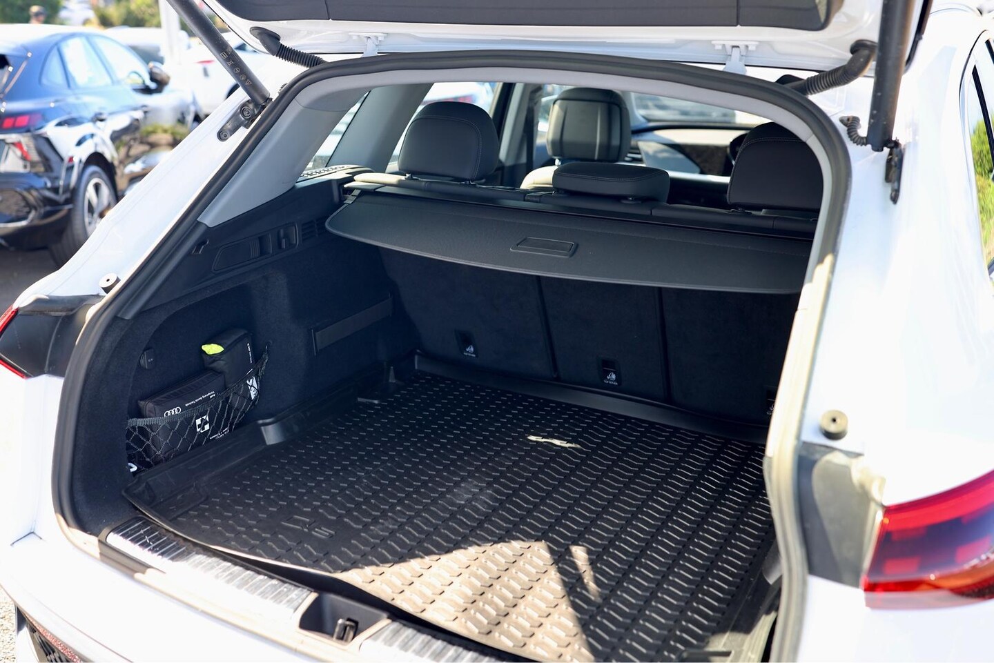 Image about Audi Q5 SUV TFSI 150 kW