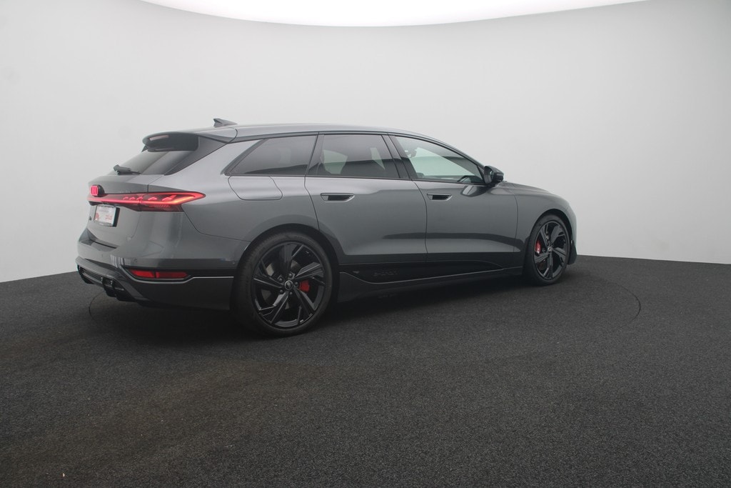 Audi S6 Avant e-tron