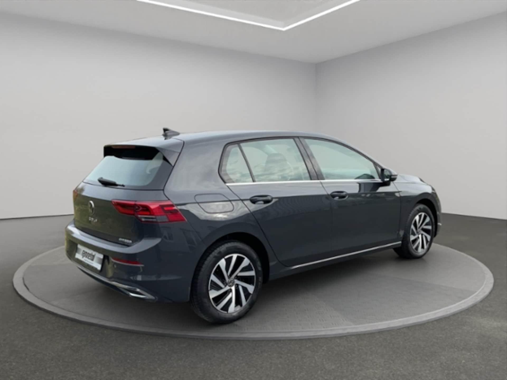 Volkswagen Golf Style