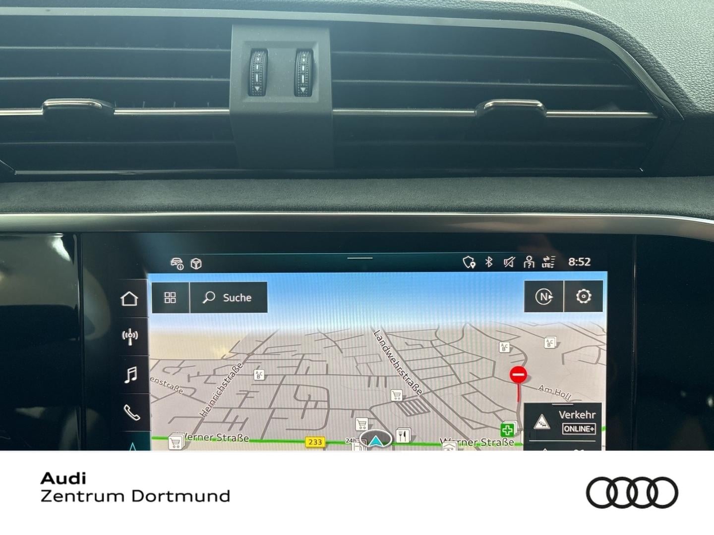 Bild über Audi Q3 TFSI quattro 180 kW S tronic - für weitere Informationen kontaktieren Sie den Audi Partner