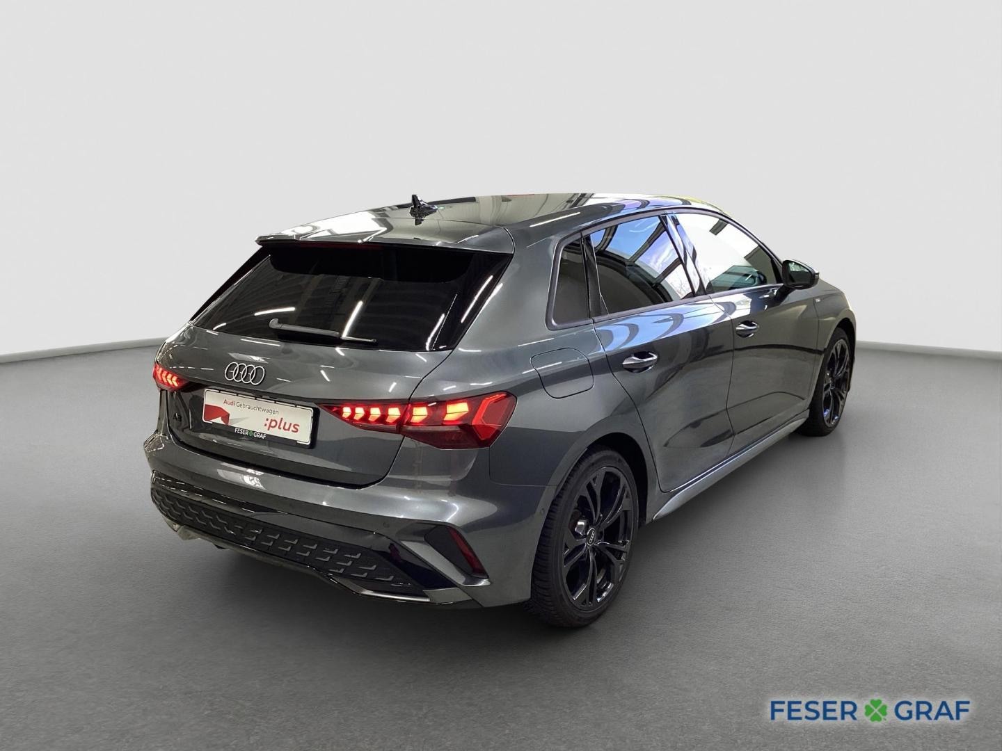 Bild über Audi A3 Sportback S line 35 TFSI S tronic - für weitere Informationen kontaktieren Sie den Audi Partner