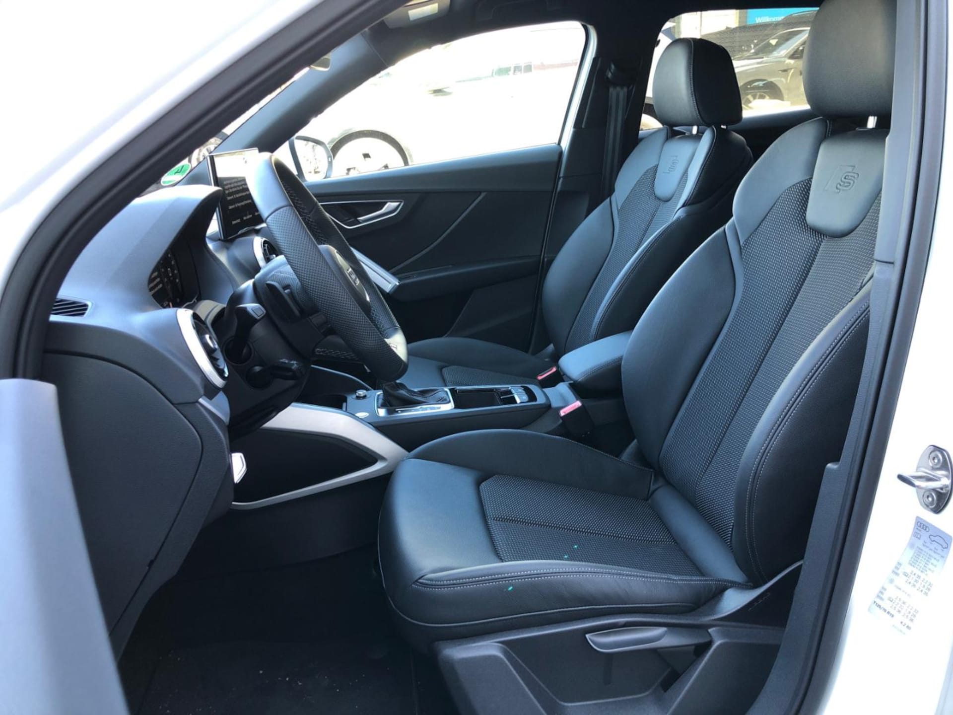 Audi Q2 S line