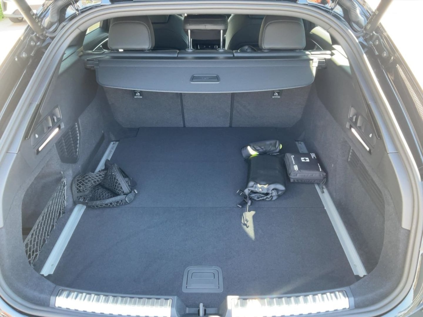 Bild über Audi A6 Avant edition one TDI quattro 150 kW S tronic - für weitere Informationen kontaktieren Sie den Audi Partner