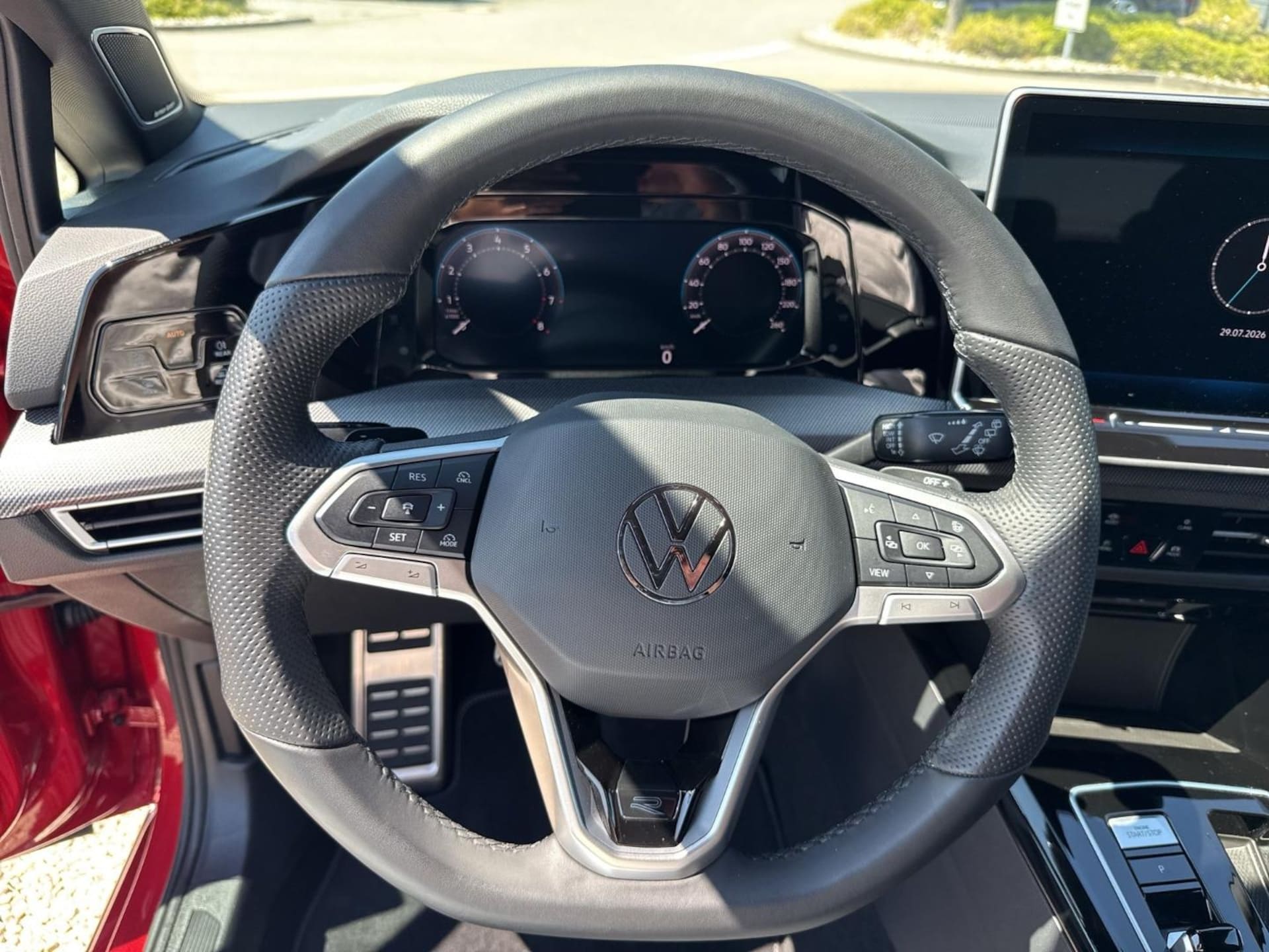 Volkswagen Golf R-Line
