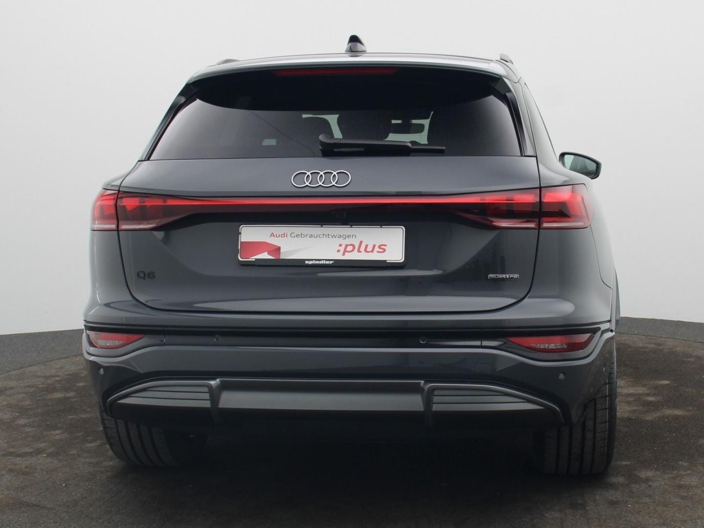 Bild über Audi Q6 SUV e-tron e-tron quattro - für weitere Informationen kontaktieren Sie den Audi Partner
