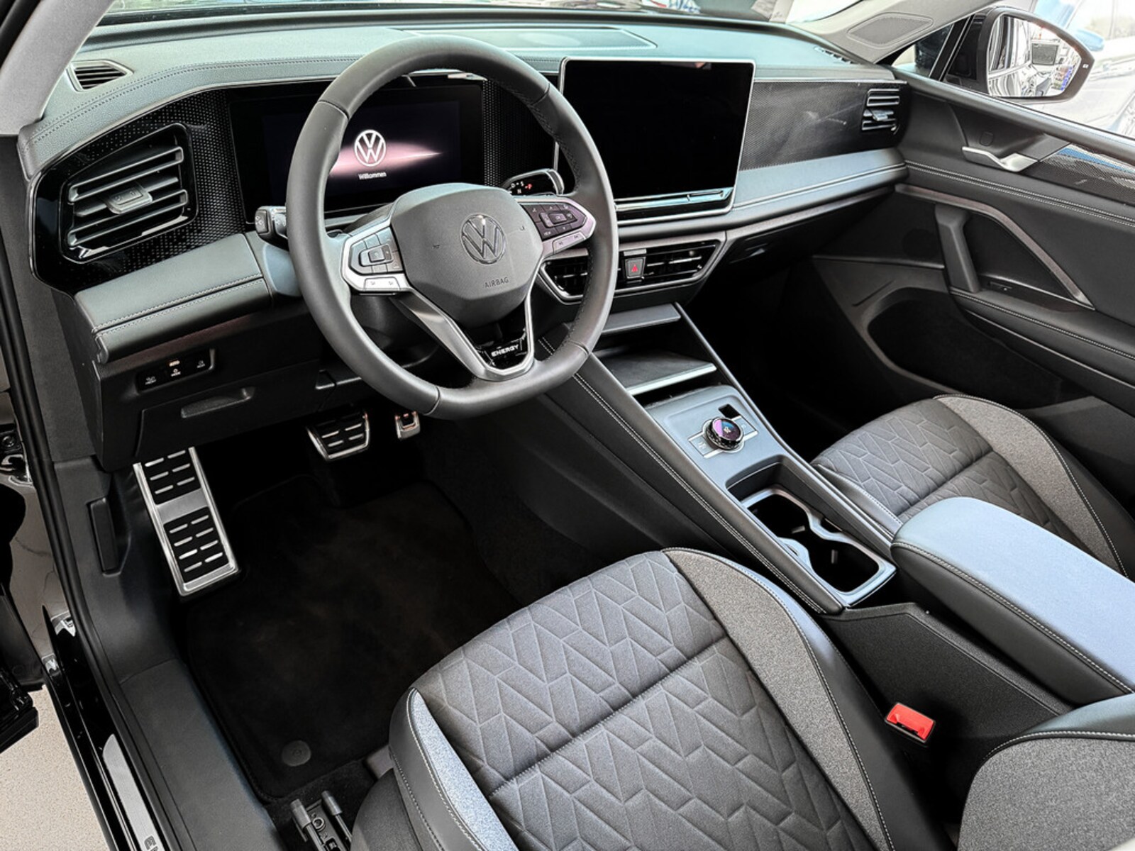 Volkswagen Tiguan – Bild 6