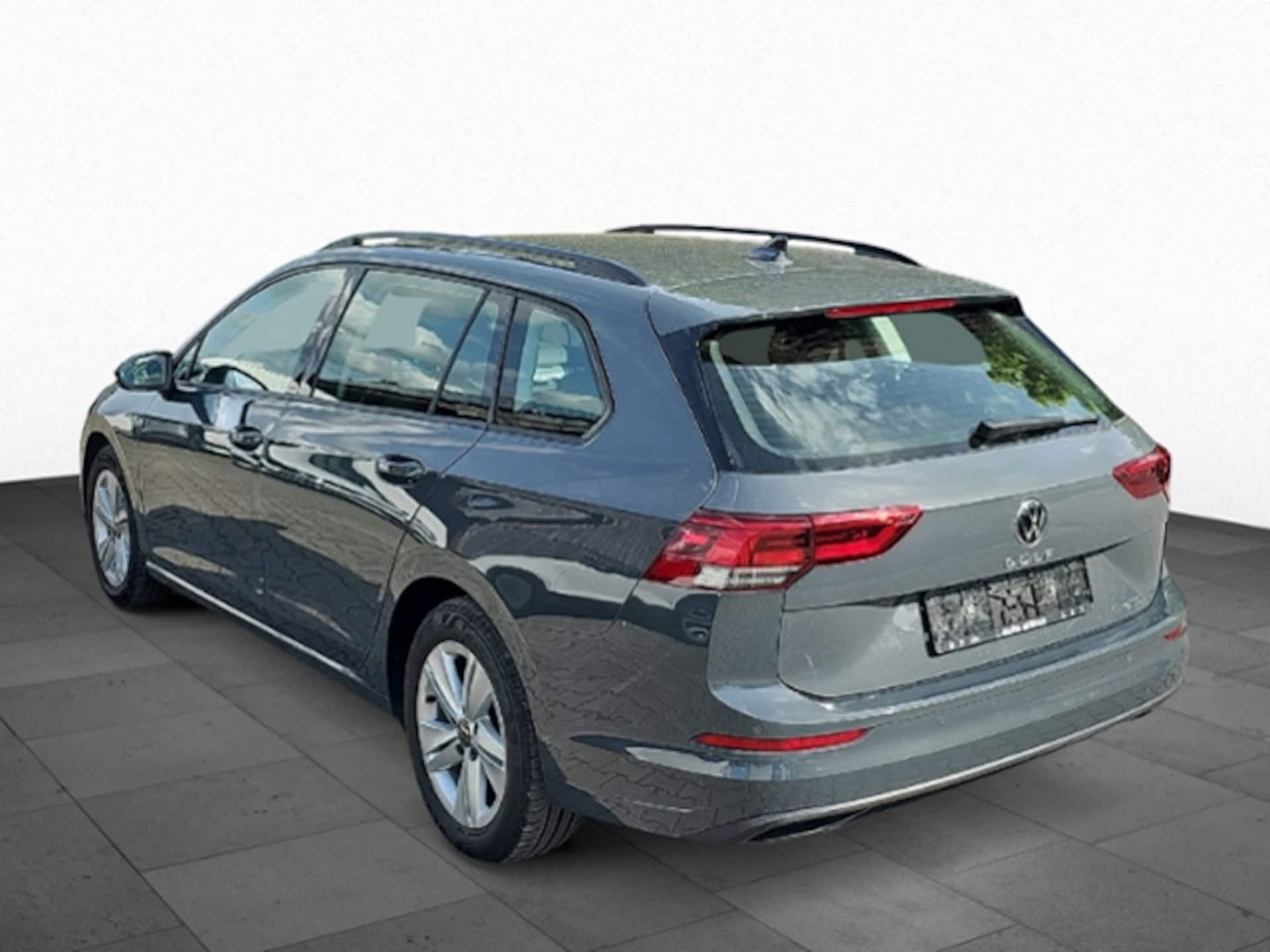 Volkswagen Golf Variant Life