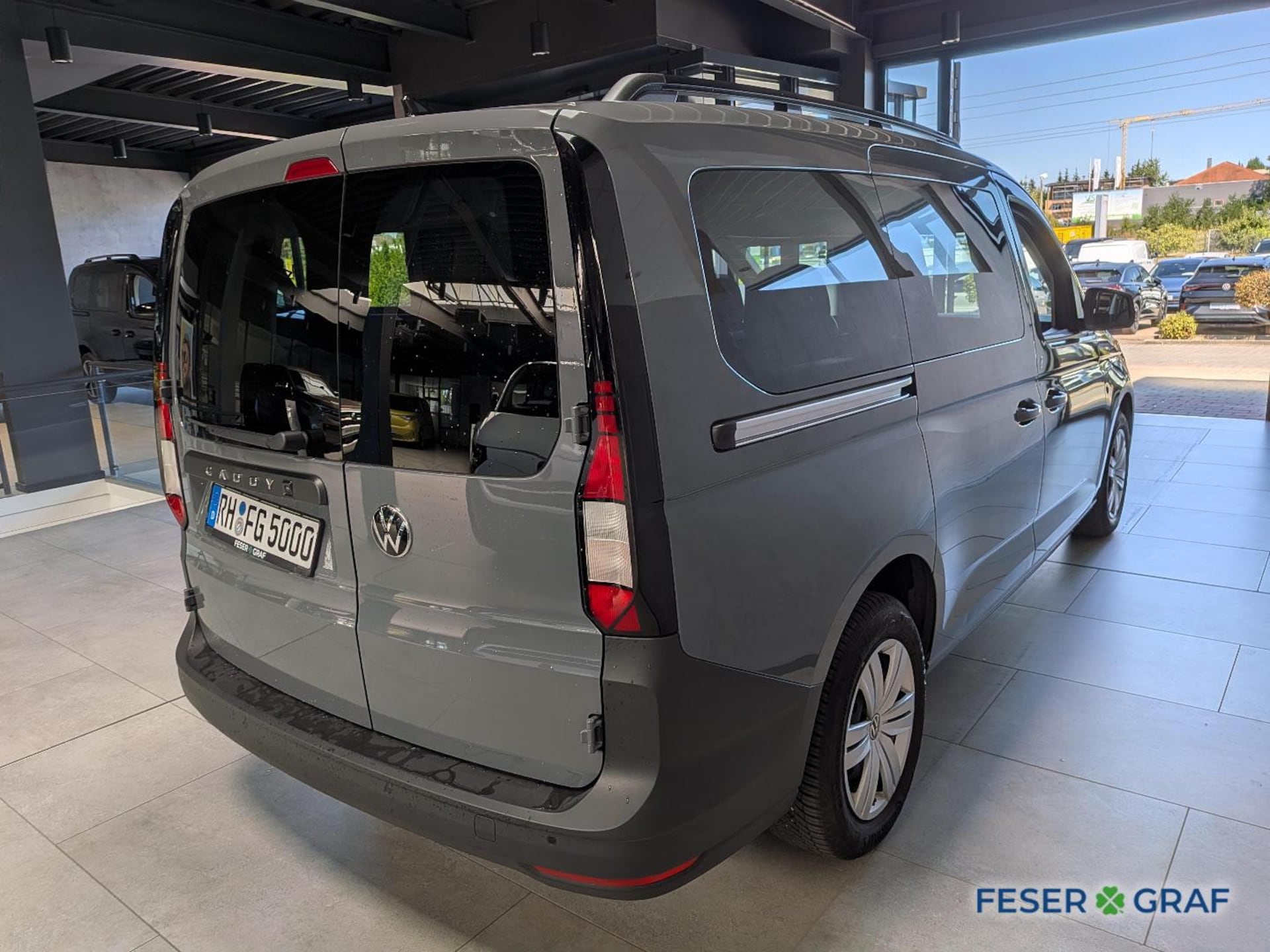 Volkswagen Caddy Maxi Basis-Modell