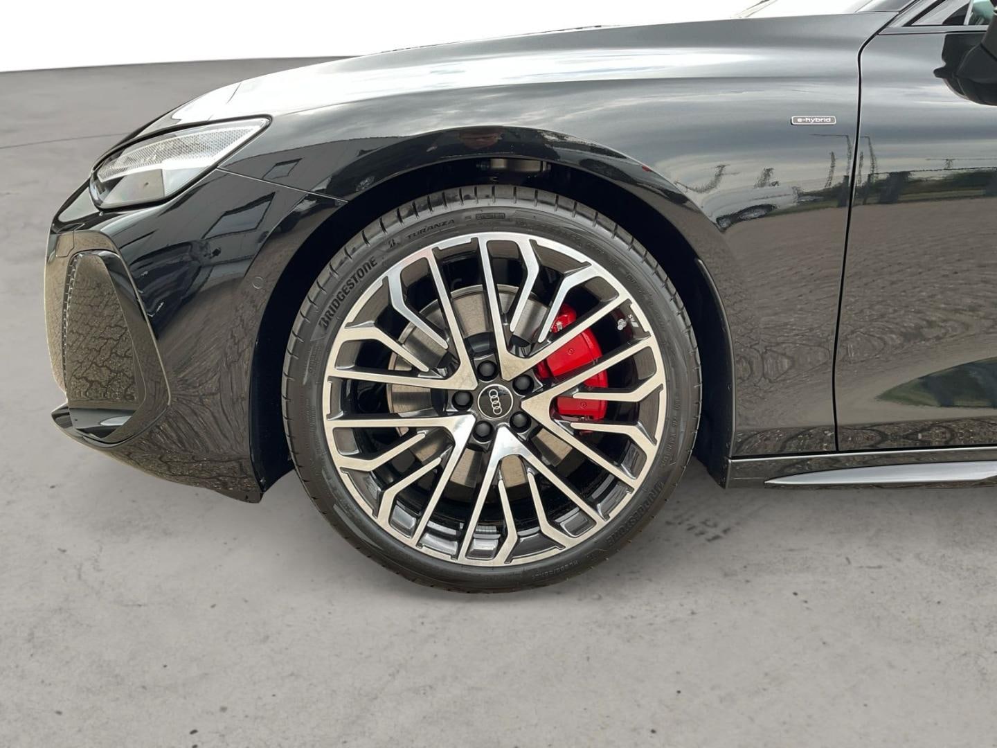 Bild über Audi A6 Limousine e-hybrid e-hybrid quattro 270 kW S tronic - für weitere Informationen kontaktieren Sie den Audi Partner