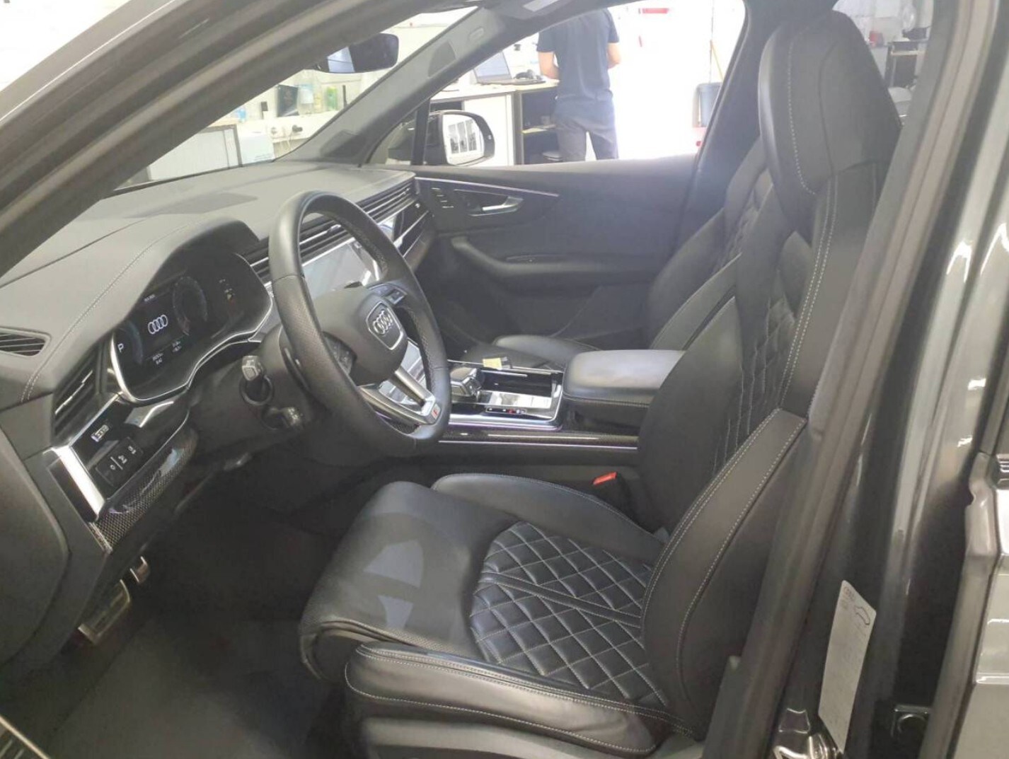 Image about Audi Q7 S line 50 TDI quattro tiptronic