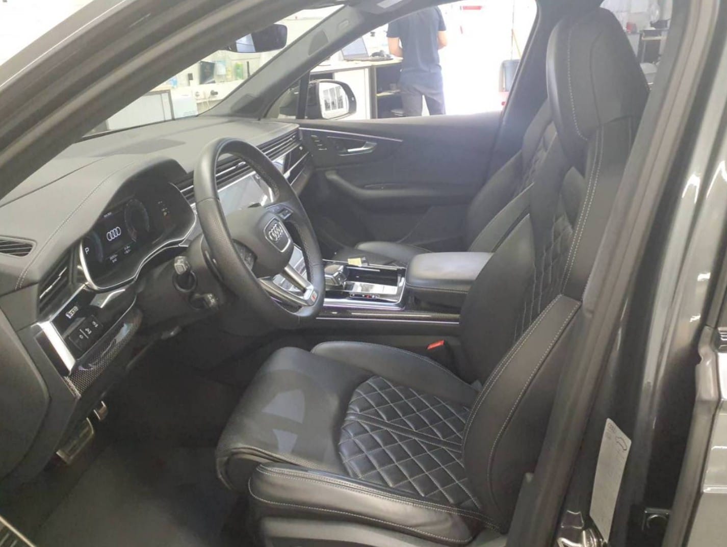 Image about Audi Q7 S line 50 TDI quattro tiptronic