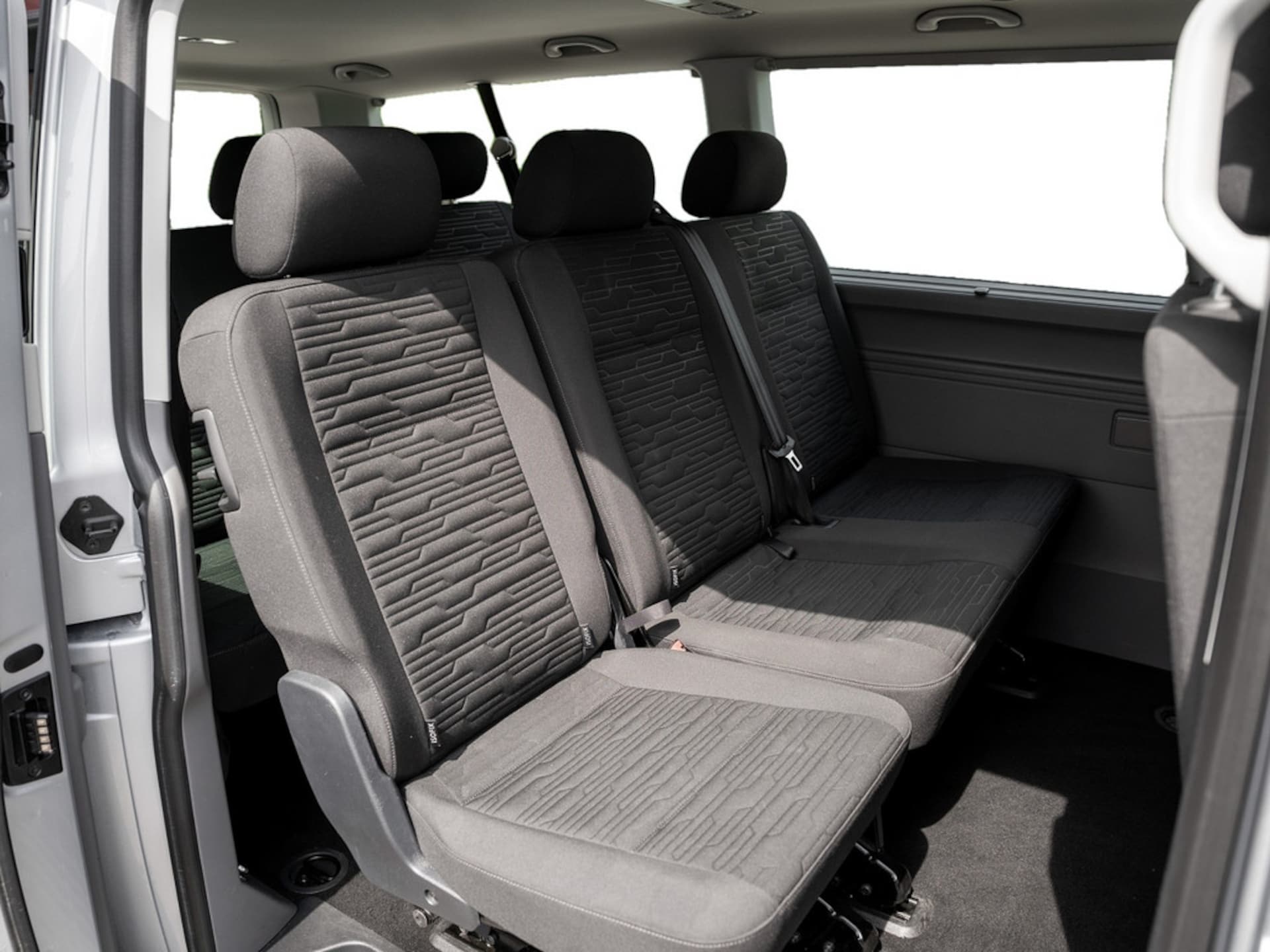 Volkswagen T6.1 Caravelle langer Radstand Comfortline