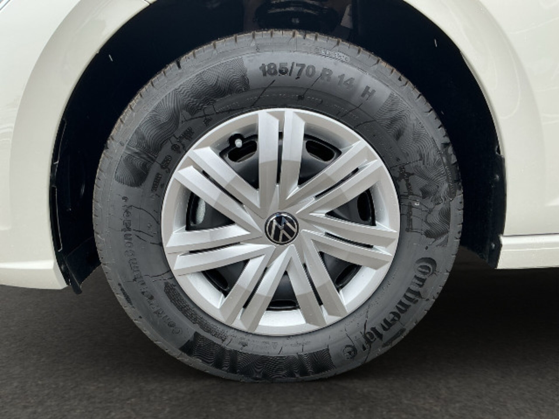 Volkswagen Polo Basis-Modell
