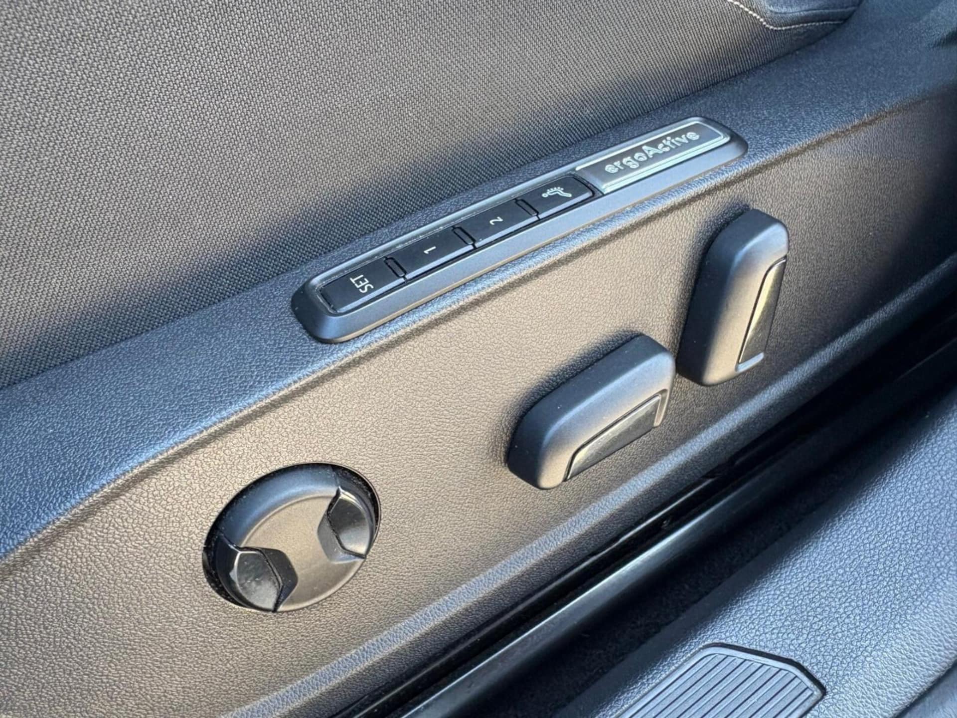 Volkswagen Golf Style