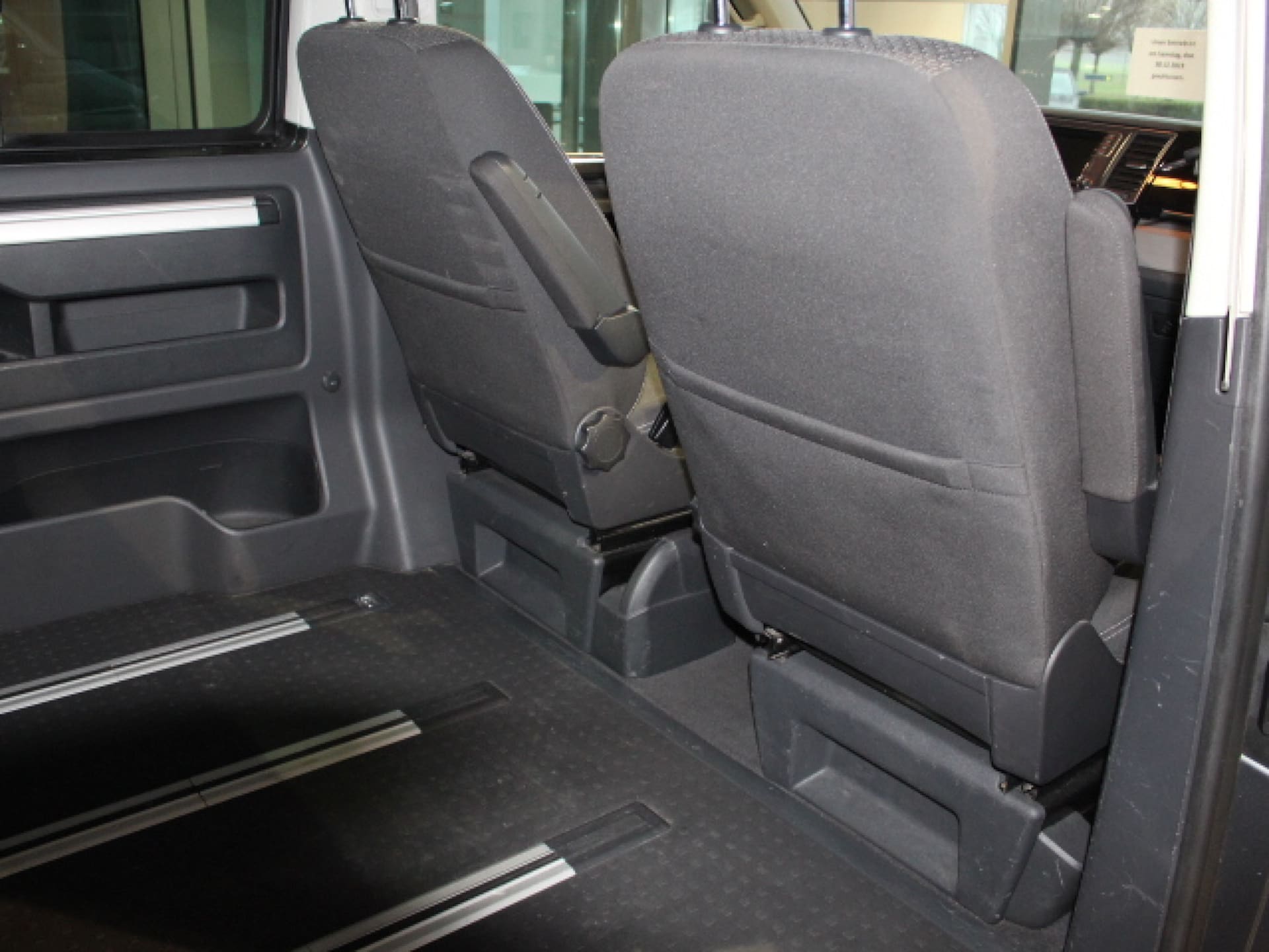Volkswagen T6 California Beach