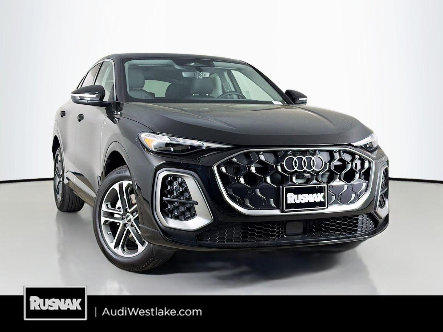 2026 Audi Q5 Sportback Premium quattro's photo
