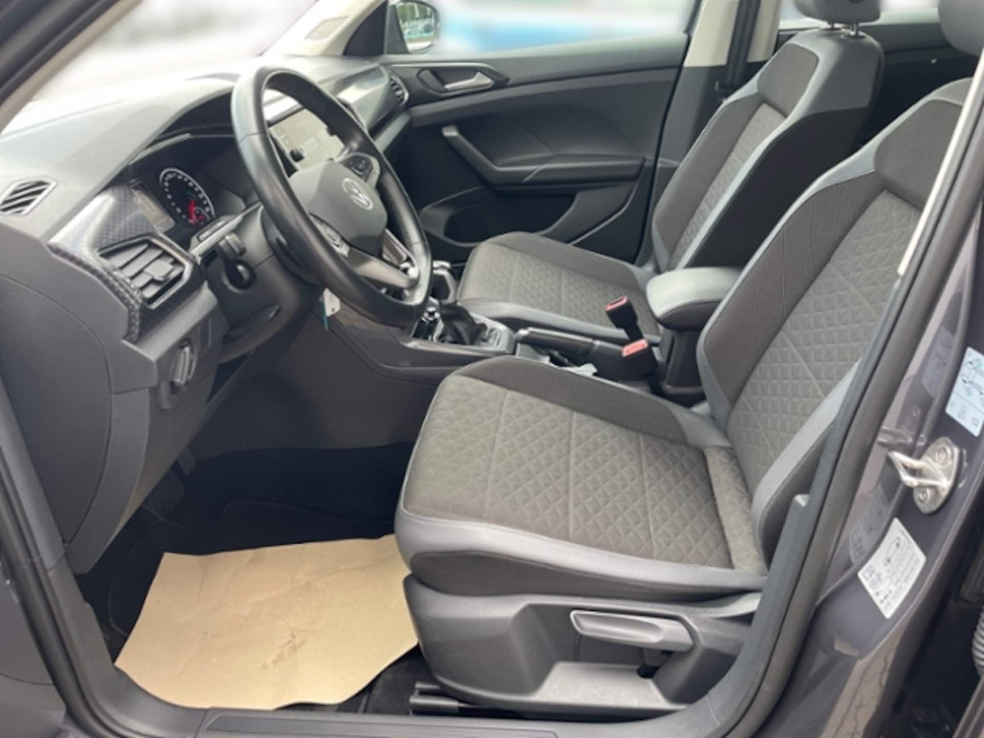 Volkswagen T-Cross Style