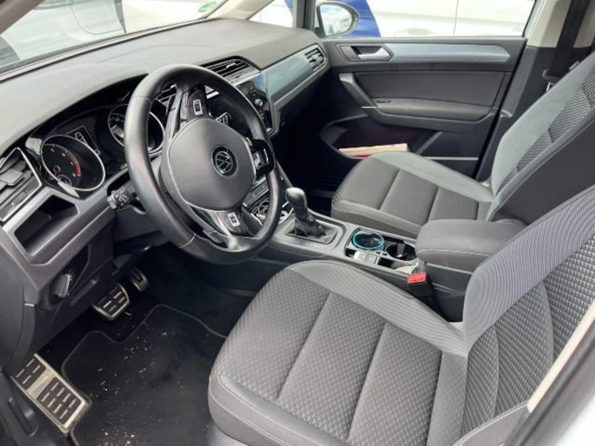 Volkswagen Touran Active