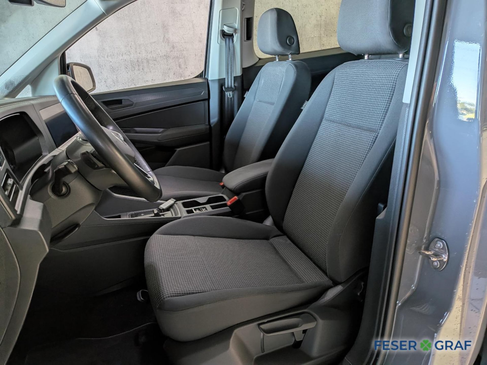 Volkswagen Caddy Maxi Basis-Modell