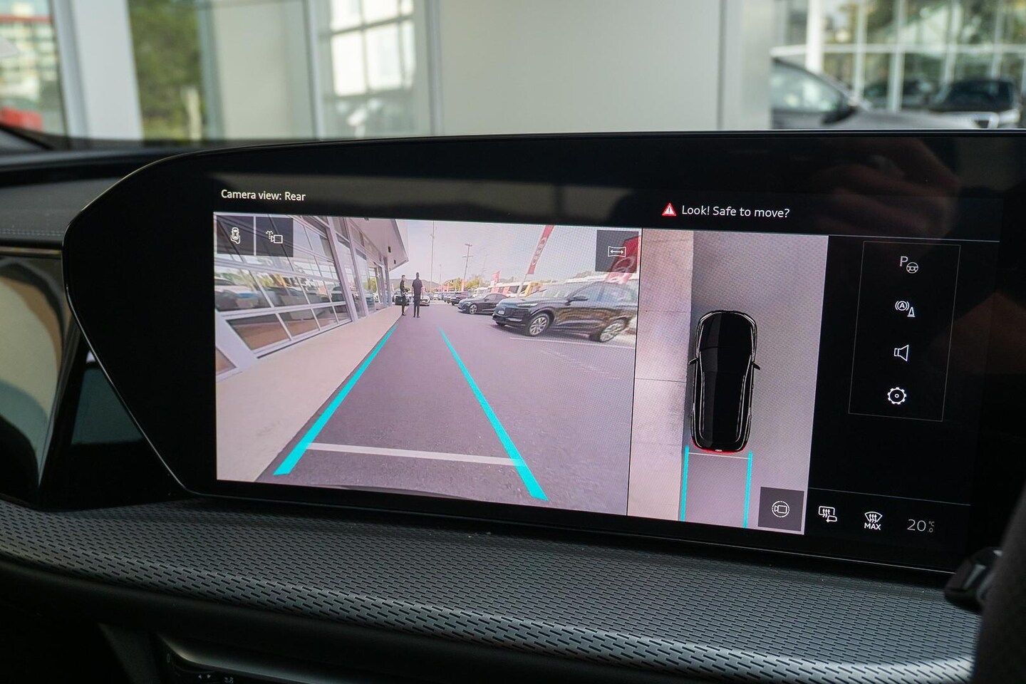 Image about Audi Q5 SUV e-hybrid quattro S tronic