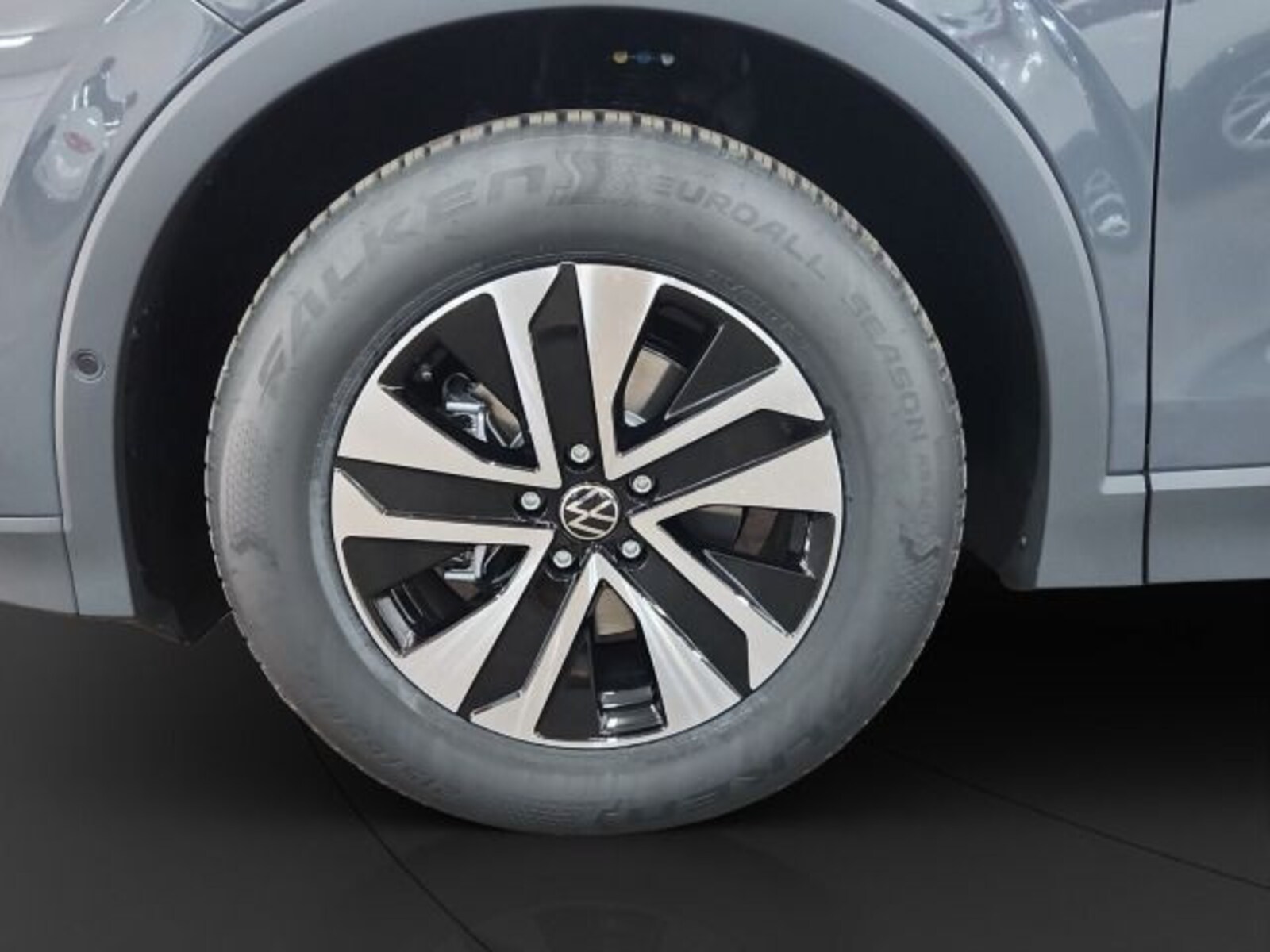 Volkswagen Tiguan – Bild 7