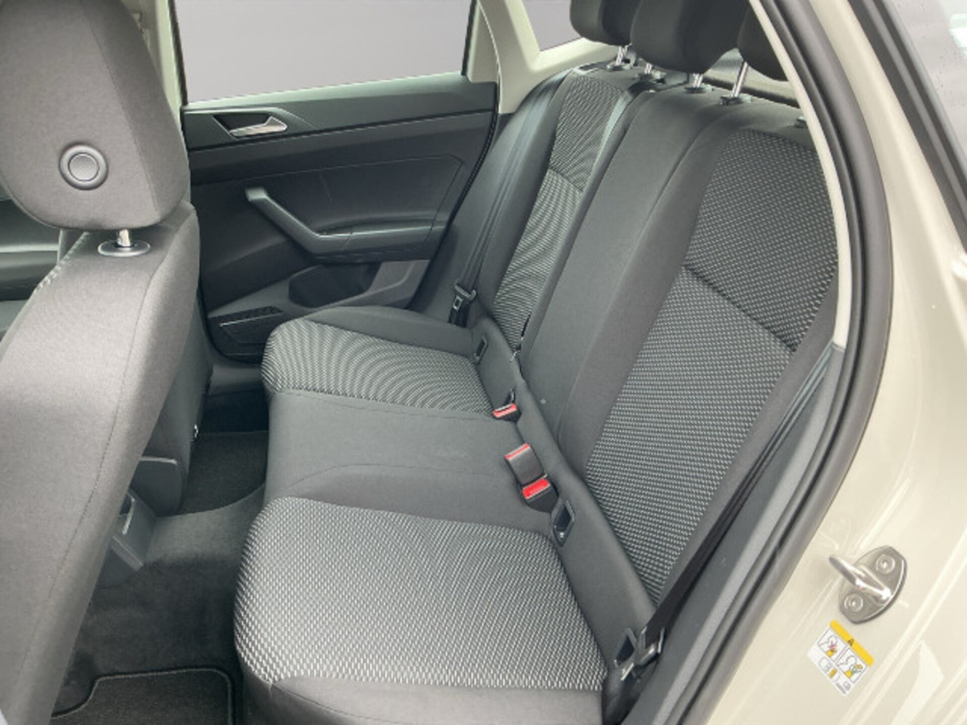Volkswagen Polo Basis-Modell