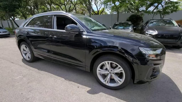 2023 Audi Q8