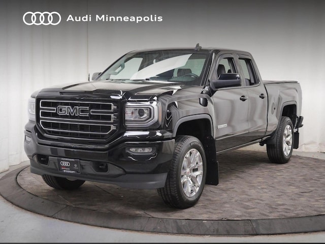 2017 GMC Sierra