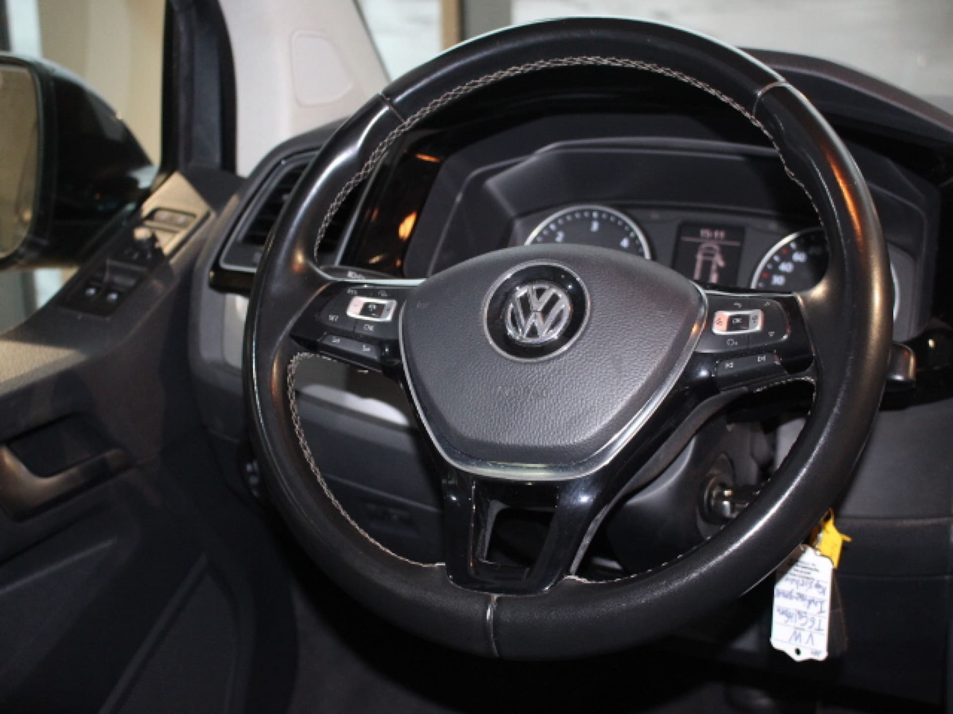 Volkswagen T6 California Beach