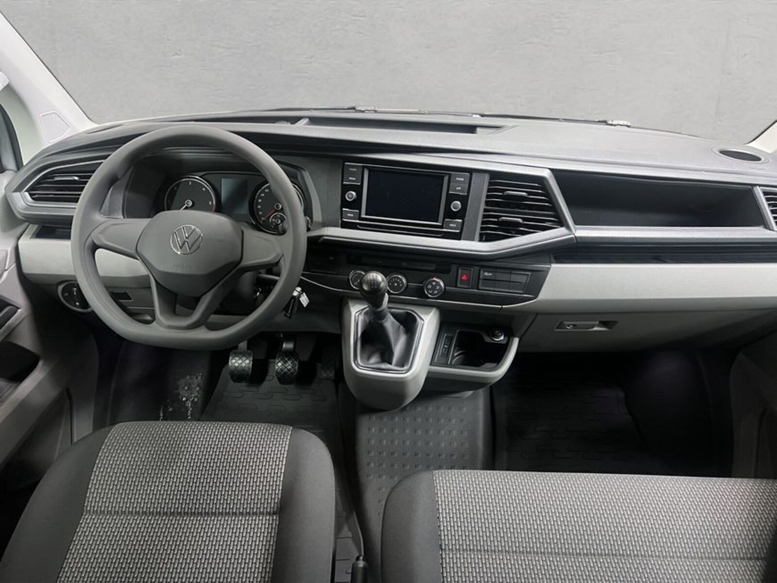 Volkswagen T6.1 Transporter Kasten kurzer Radstand – Bild 13