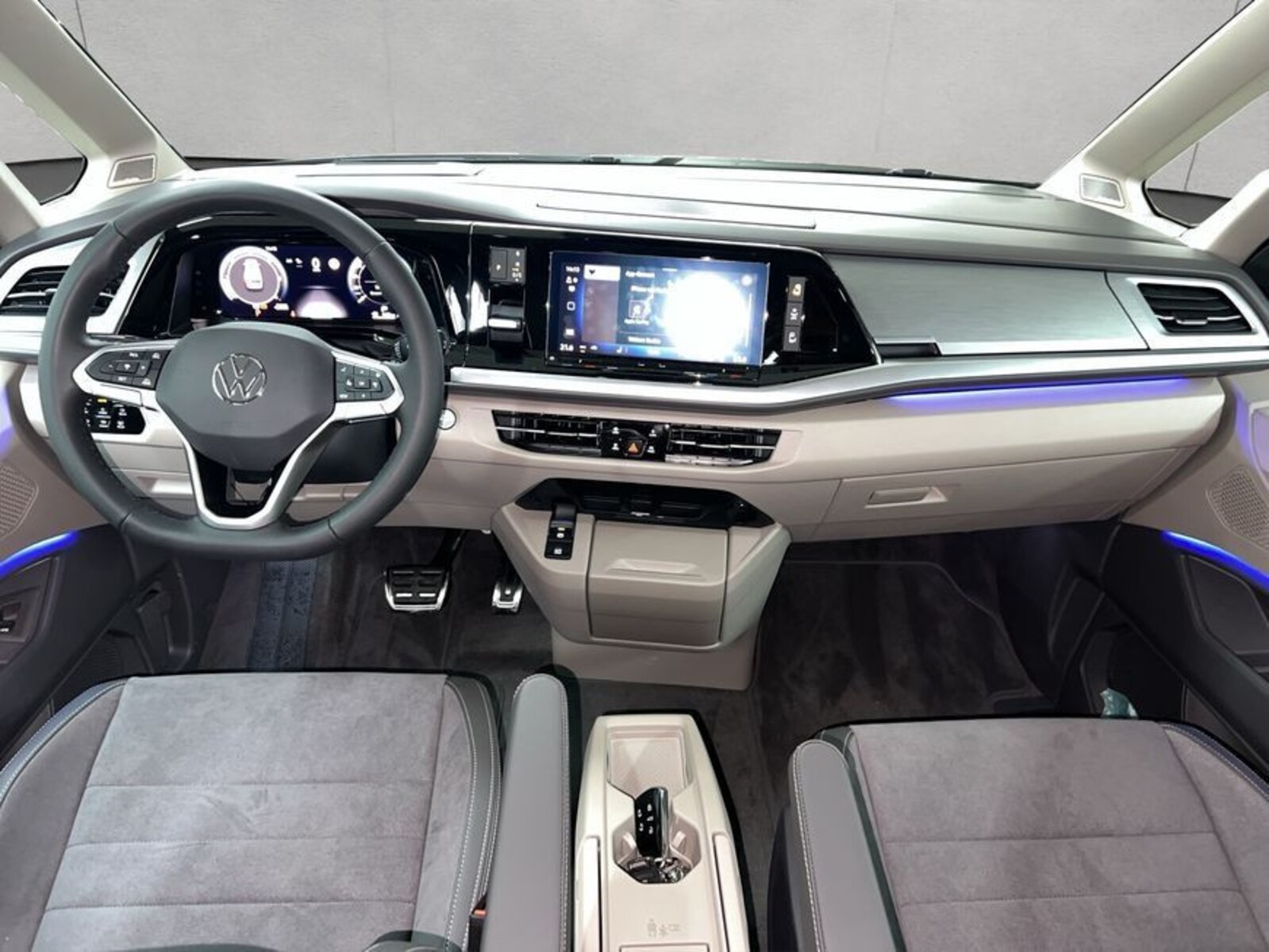 Volkswagen Multivan – Bild 13