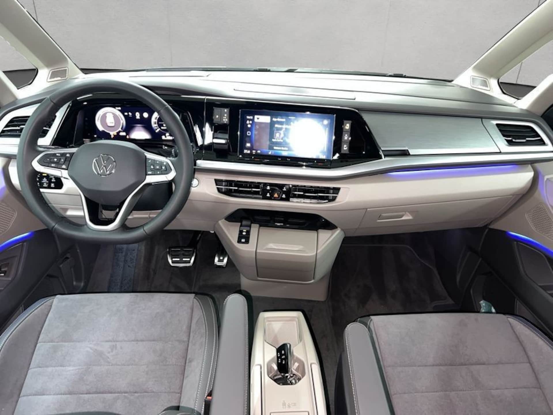 Volkswagen Multivan Style
