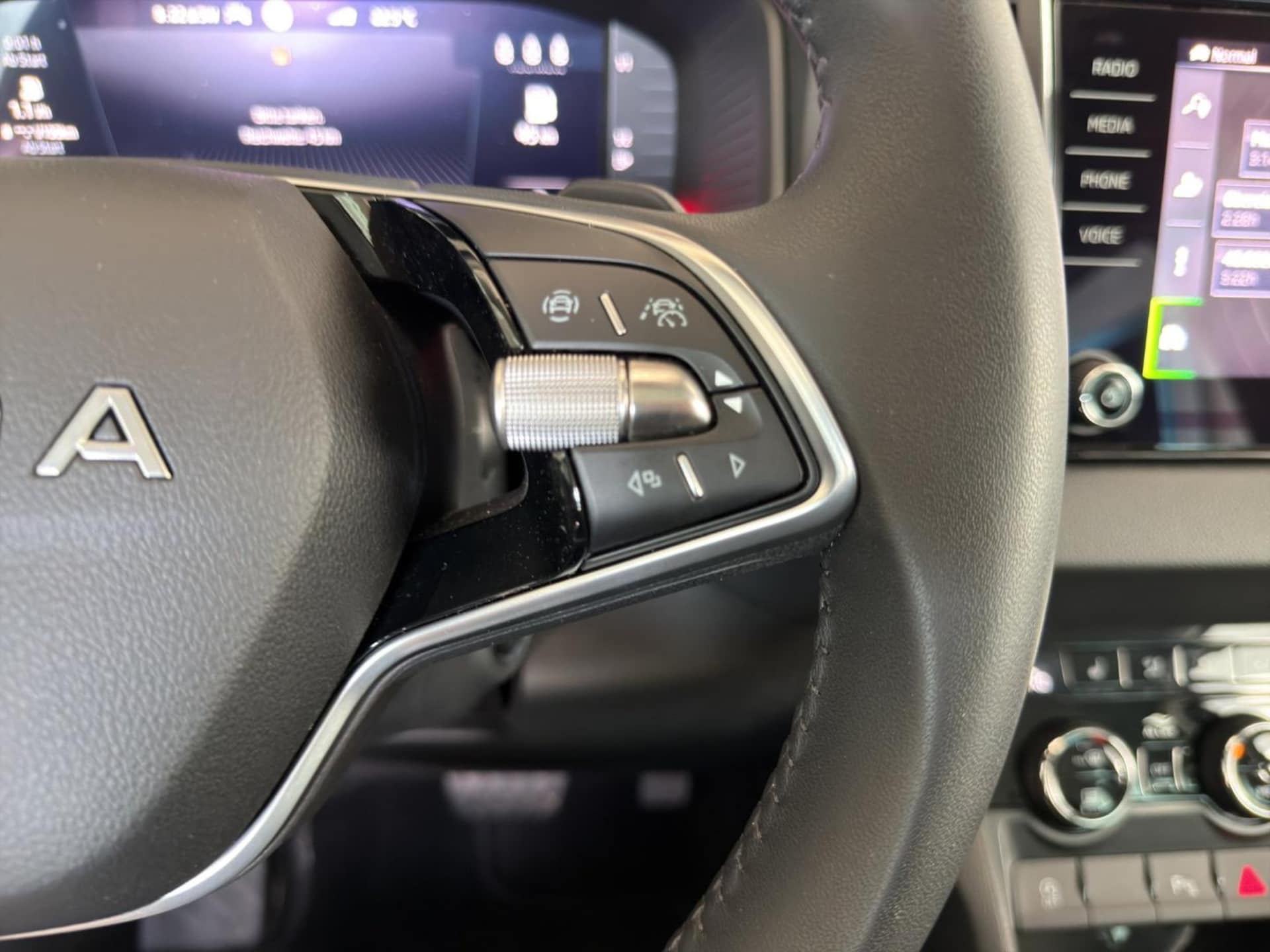 Skoda Karoq Selection