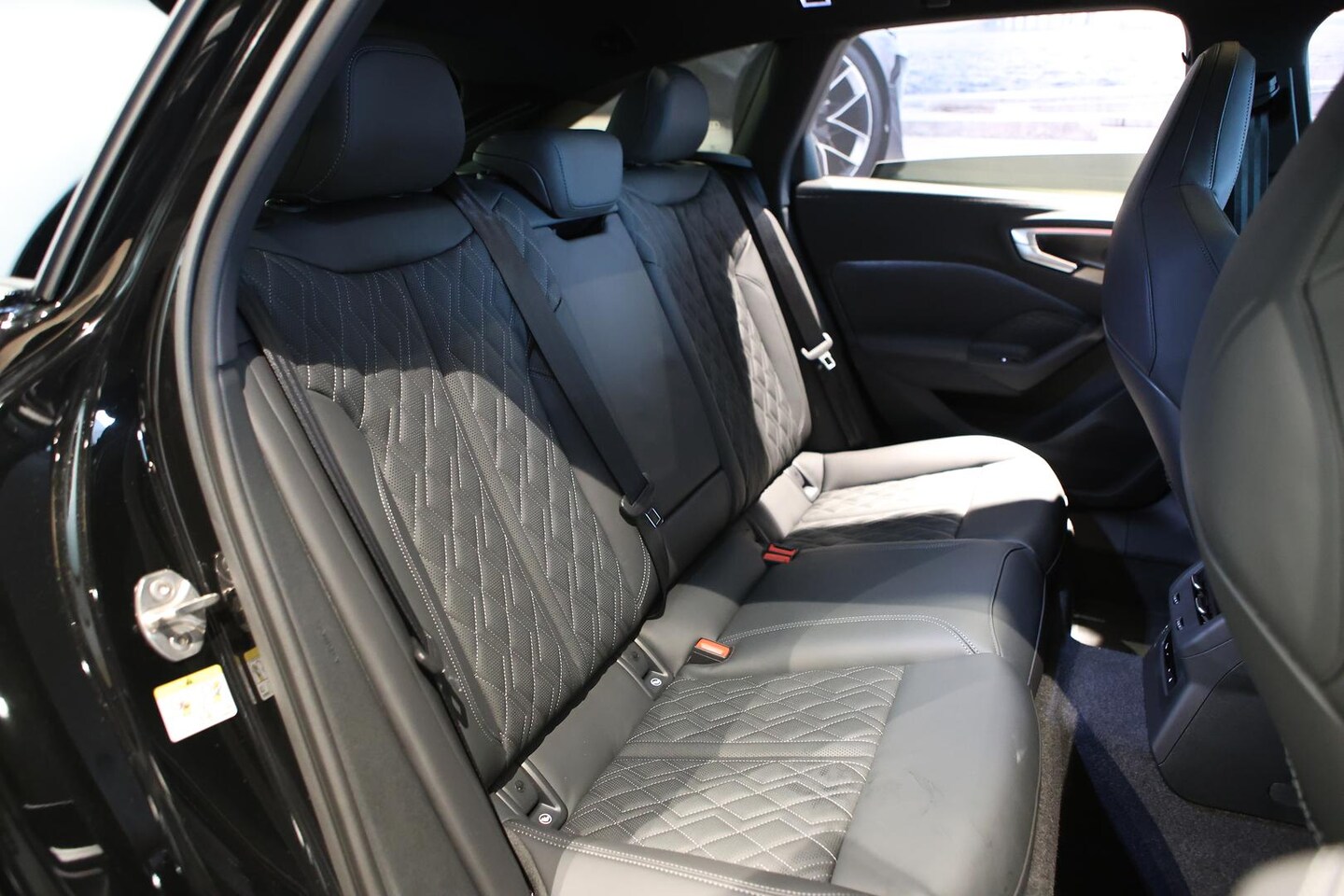 Image about Audi S5 Avant TFSI quattro 270 kW S tronic