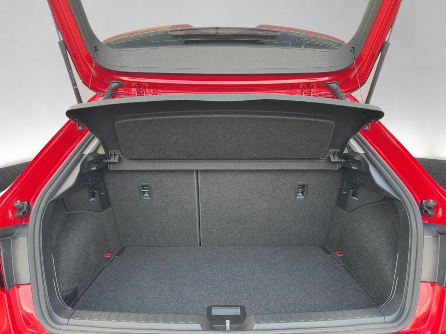 Bild über Audi A1 Sportback S line 30 TFSI S tronic - für weitere Informationen kontaktieren Sie den Audi Partner