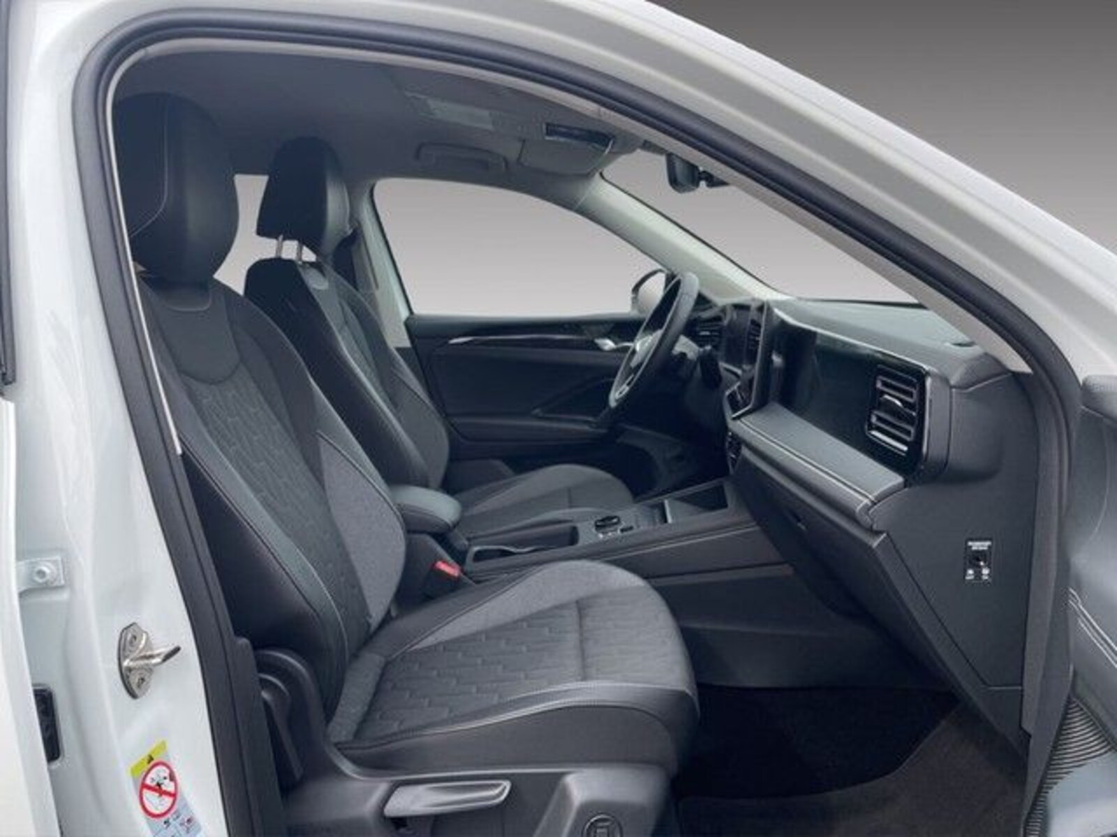 Volkswagen Tiguan – Bild 12