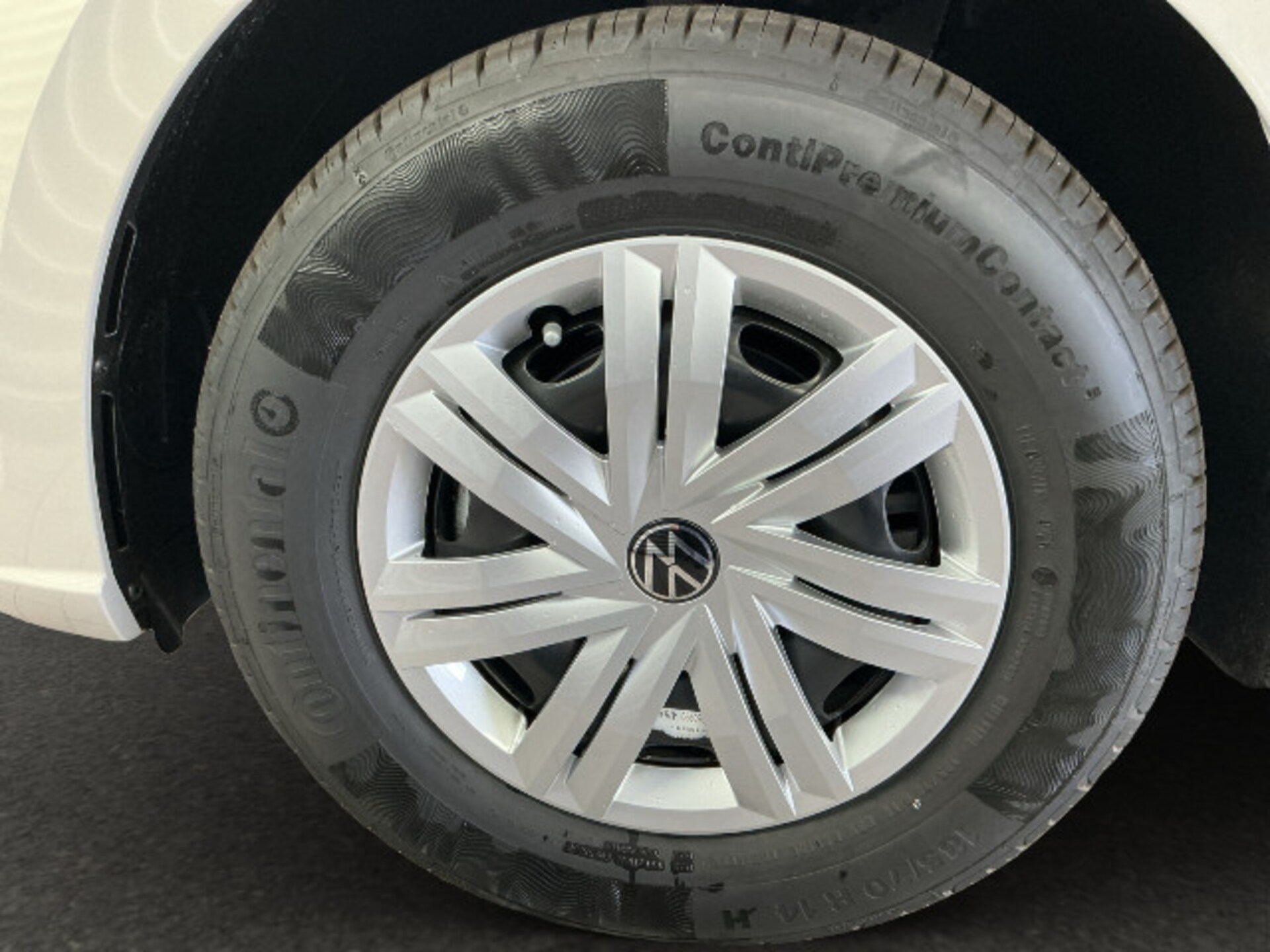 Volkswagen Polo Basis-Modell
