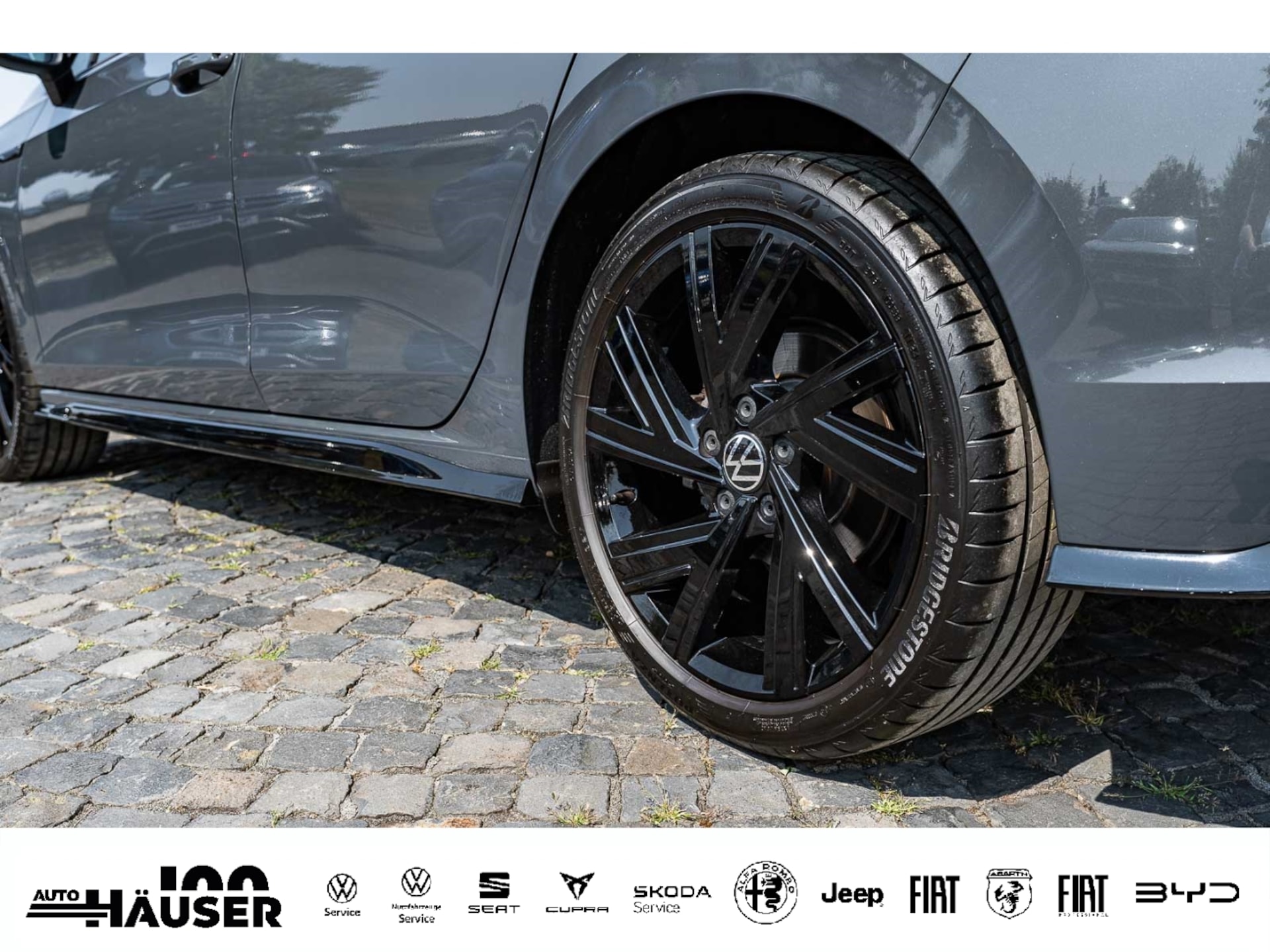 Volkswagen Golf R-Line