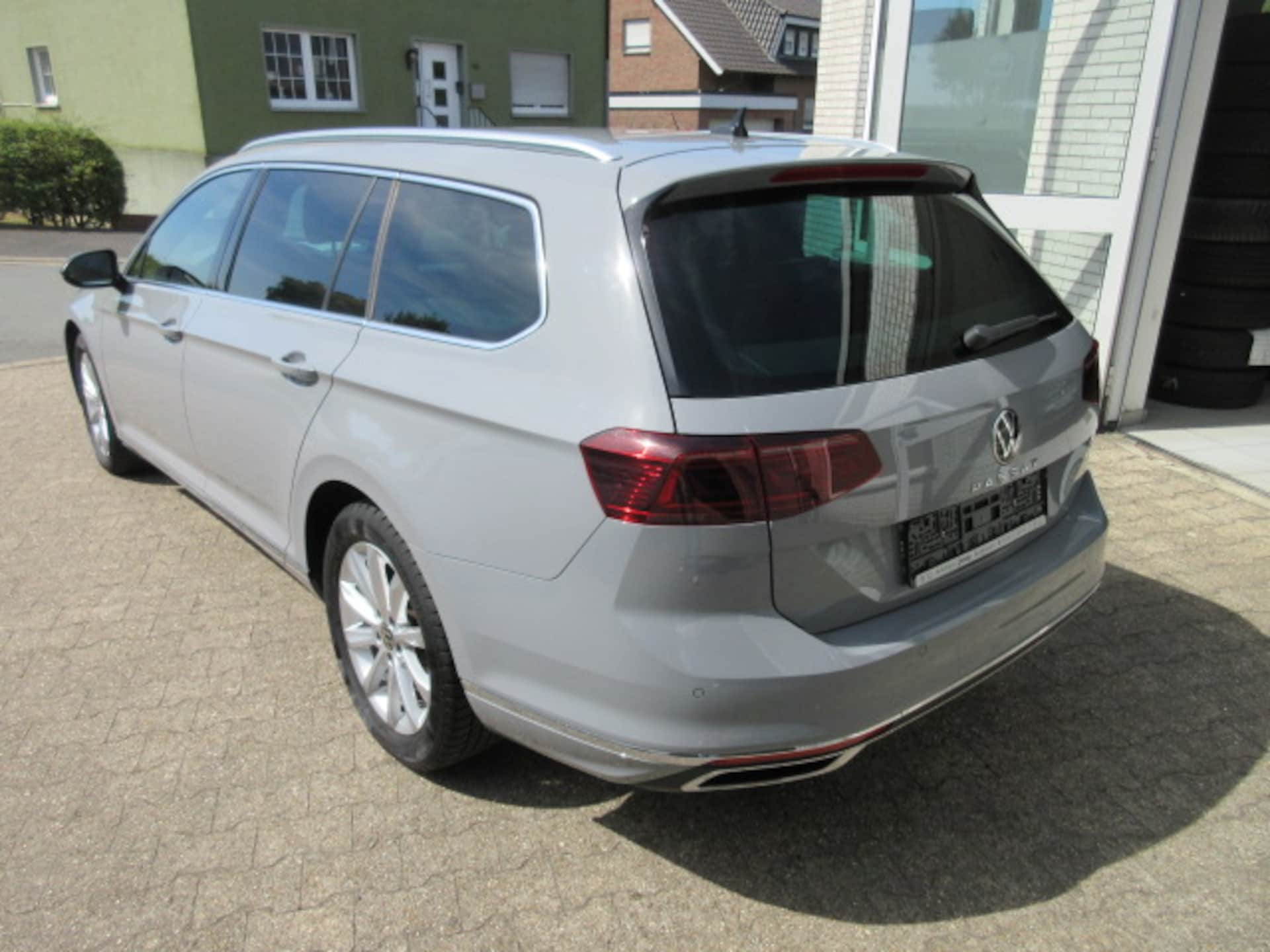 Volkswagen Passat Variant Elegance