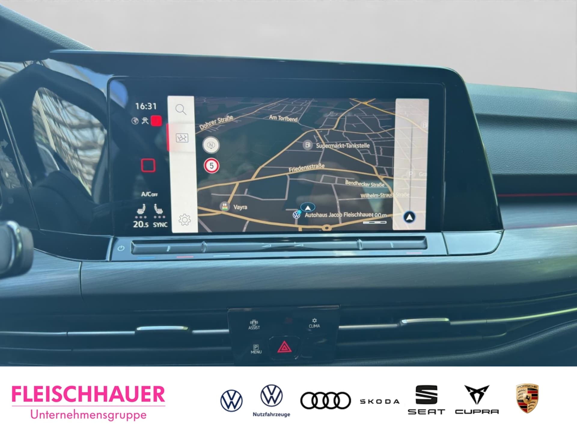 Volkswagen Golf Style