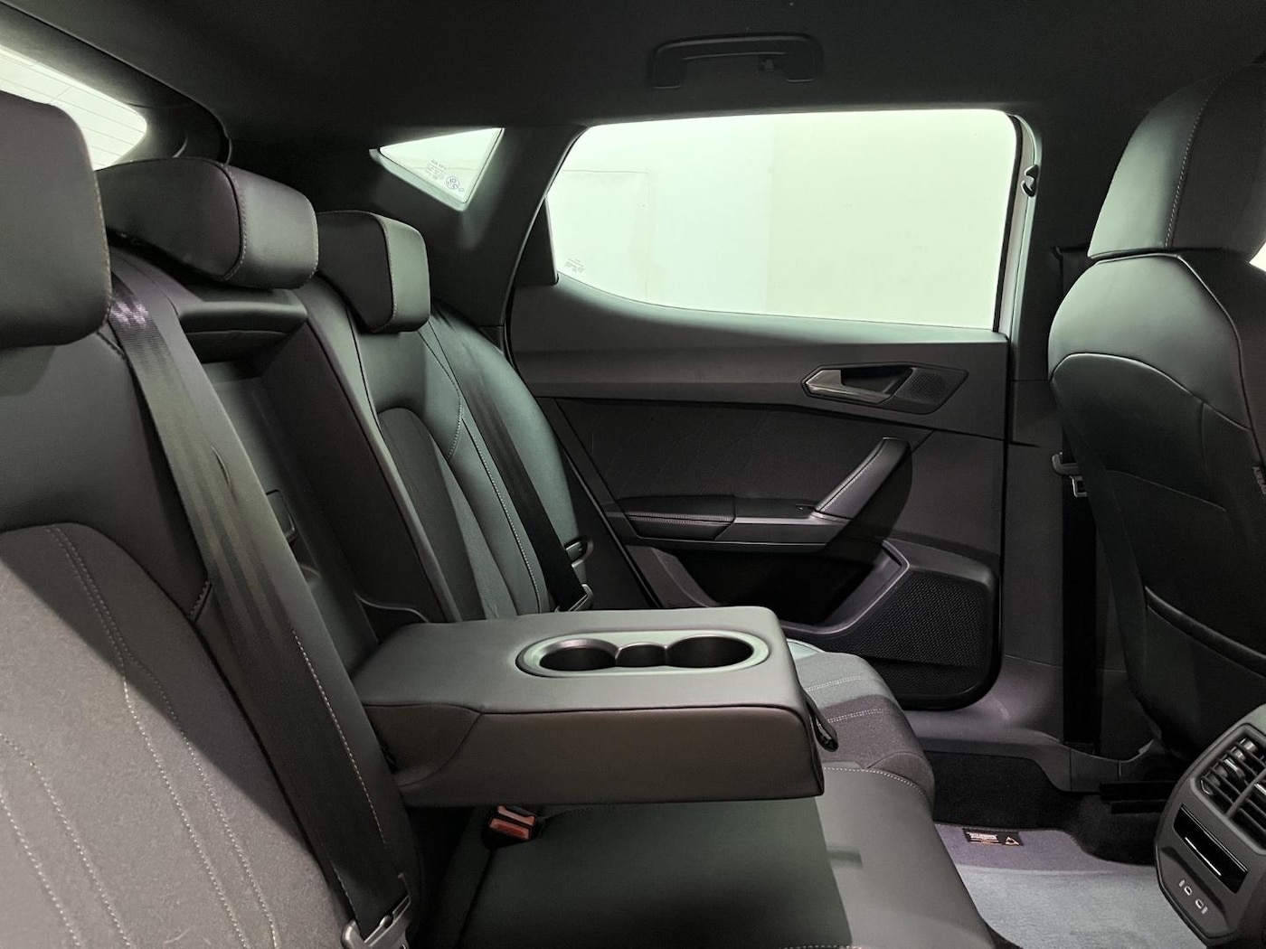 CUPRA Leon León 1.5 eTSI DSG 110 kW (150 CV) — photo 12