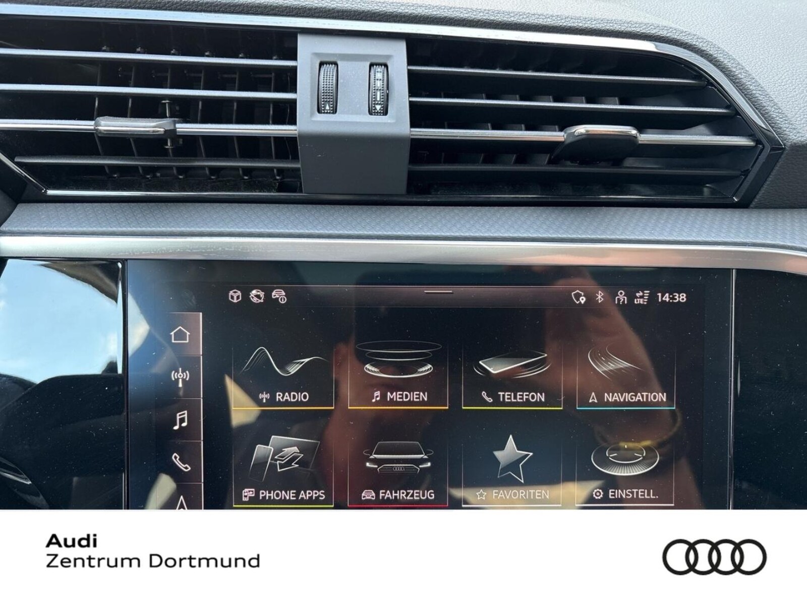 Audi Q3 – Bild 11