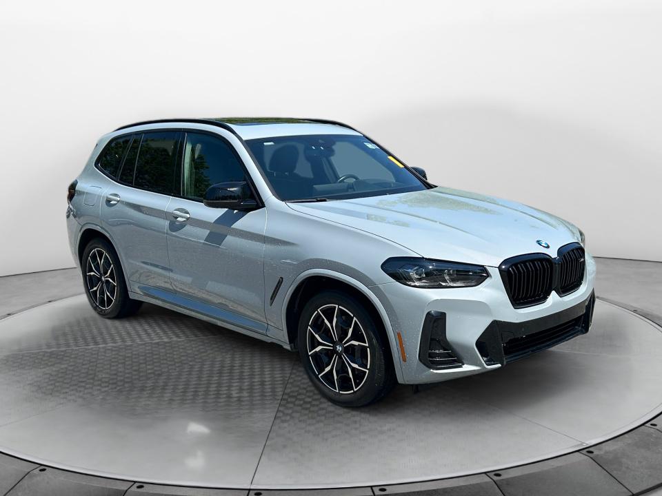 2023 BMW X3 M40i's photo