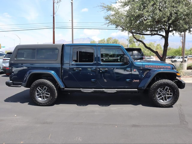 2025 Jeep Gladiator