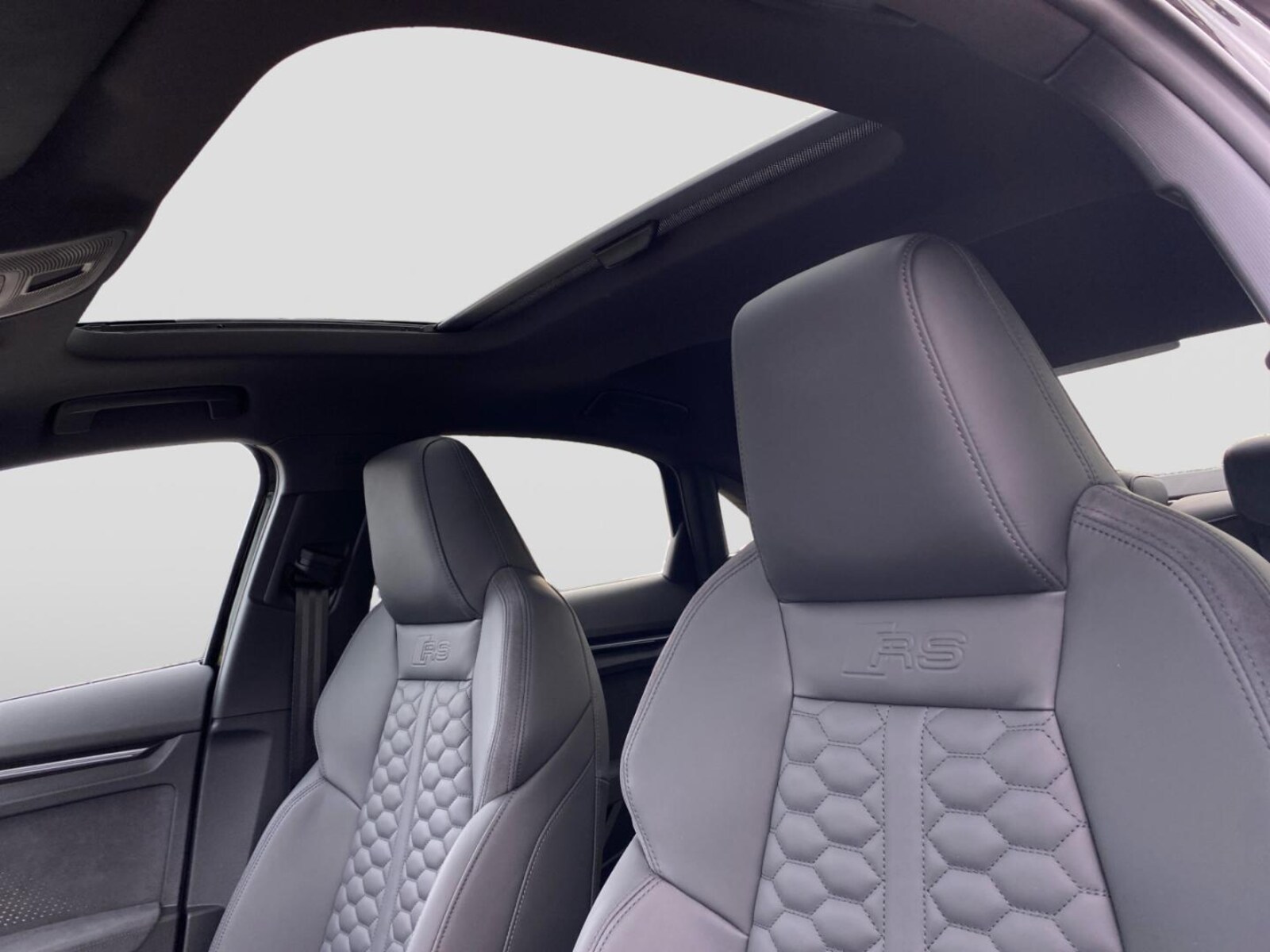 Audi RS 3 Limousine – Bild 12