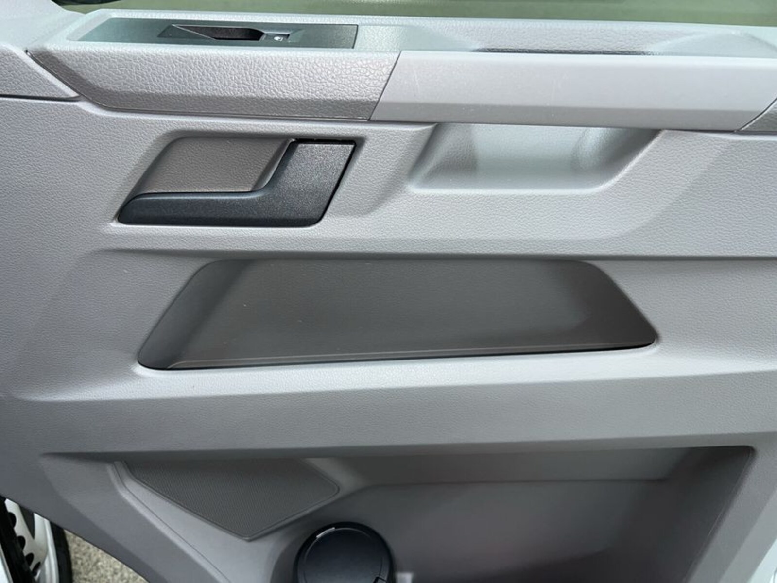 Volkswagen T6.1 Transporter Kasten kurzer Radstand – Bild 20