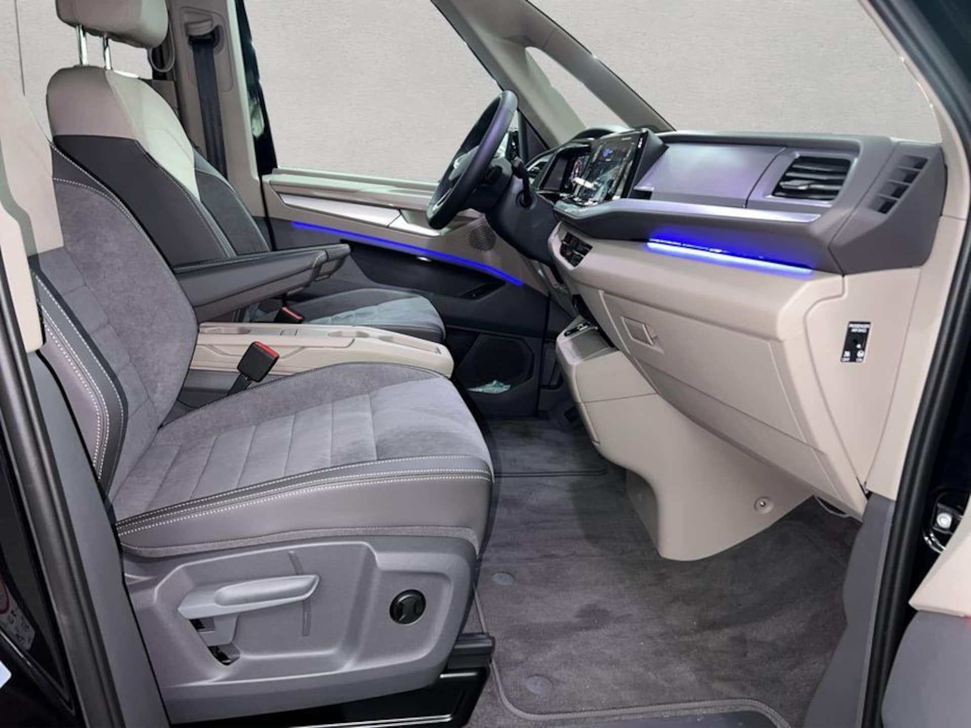 Volkswagen Multivan Style